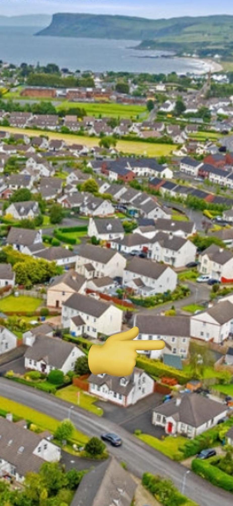 Ballycastle Best Times Exterior photo